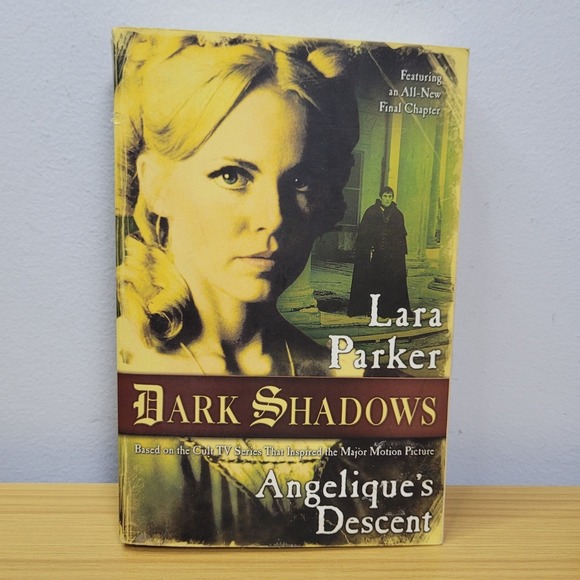 Other - 2013 Mass Market Paperback Dark Shadows: Angelique's Descent Lara Parker TV